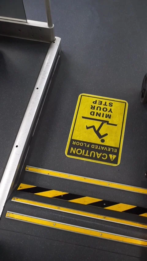 Mind your step sign at train floor Stock Footage 320209353