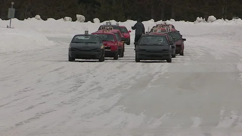 Minden, Canada Jan 12 2026 Ice Racing Cars Drifting on Frozen Track in Winter Vídeo Stock 346442175