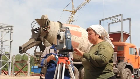 Mine surveyors work on the construction of a coal mine Stock Footage 85694807