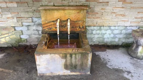 Mineral spring 스톡 동영상 329968581