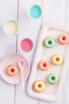 Mini bundt cakes Stock Photos