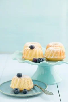 Mini bundt cakes Stock Photos
