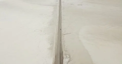 Mini Cooper Exploring Salt Flats Video stock 104690803