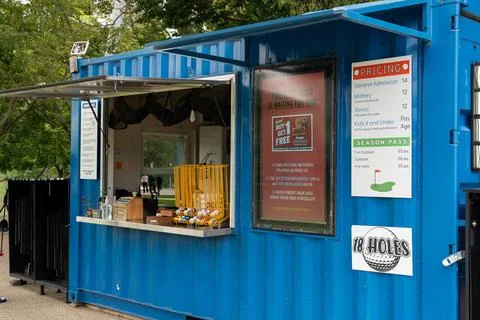 Mini golf ticket booth in a public park Foto stock