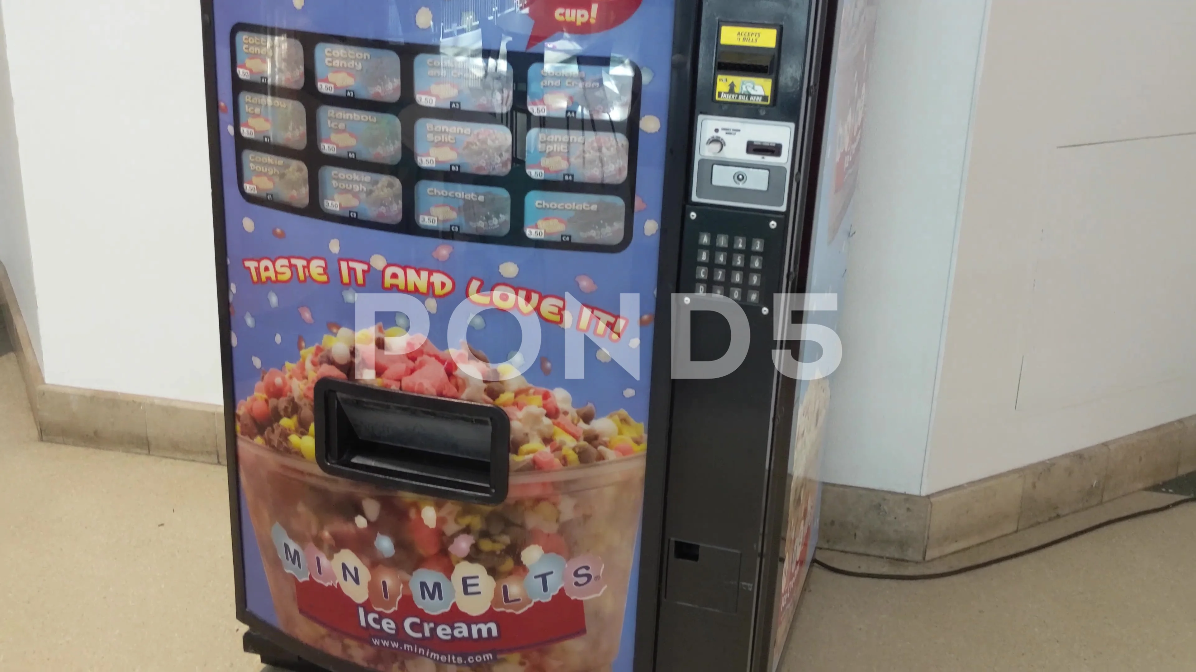 https://images.pond5.com/mini-melts-ice-cream-machine-140719105_prevstill.jpeg