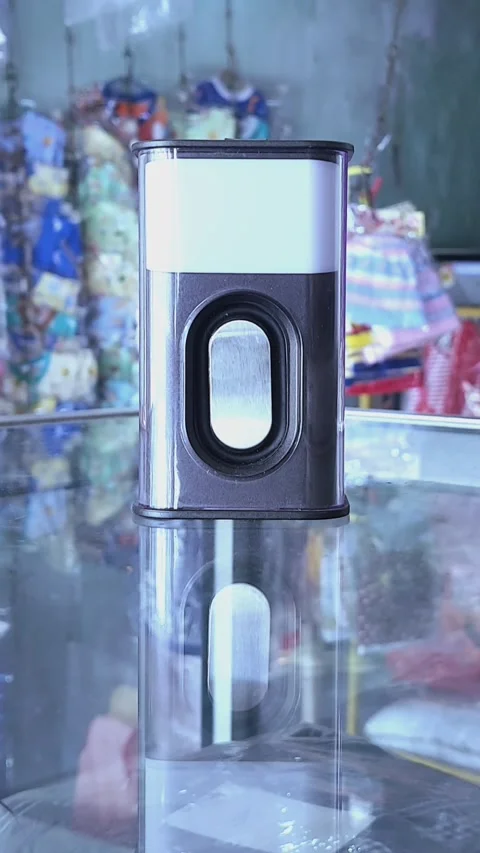 Mini Speaker with Reflection, Vertical Video stock 305844681