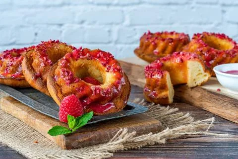 Mini vanilla pound cakes Stock Photos