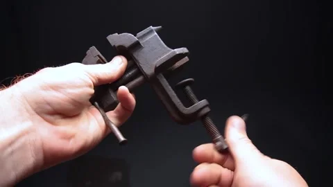 Mini vise locksmith Видео 242406461