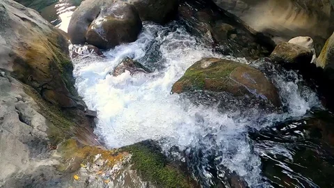 Mini waterfall slow motion 스톡 동영상 120038804