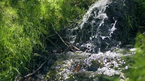 Mini waterfall. slow motion Stock Footage 133687994