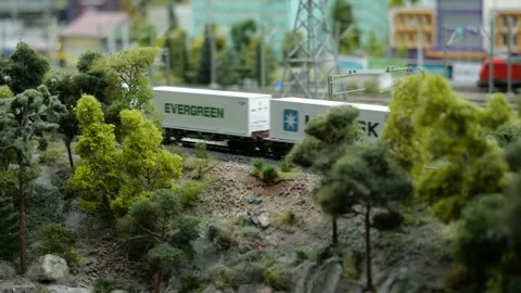 Miniature model of train transporting containers Video stock 267007058