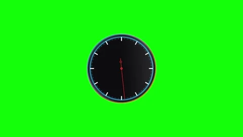 Minimalist analog wall clock ticking on green screen for easy chroma key co.. 库存影片 344862485