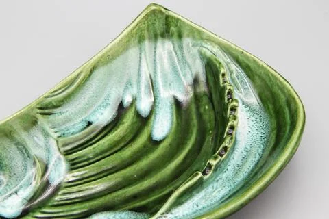 Minimalist Drip Glazed Large Ceramic Ashtray, Calif USA Ashtray, Retro Fotos de archivo