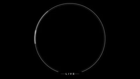 Minimalist oval frame with subtle glowing effect and live text on black bac.. 動画素材 335826337