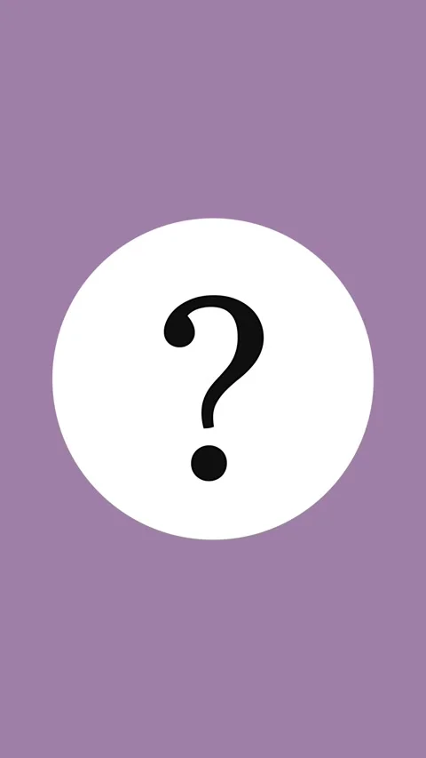 Minimalist question mark animation featuring black symbol appearing inside .. 库存影片 331811721