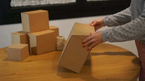 Minimalist Zero-Waste Packaging Process for Eco-Friendly Brand Video stock 326066621