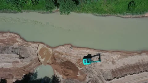Mining beside river Video stock 132145083