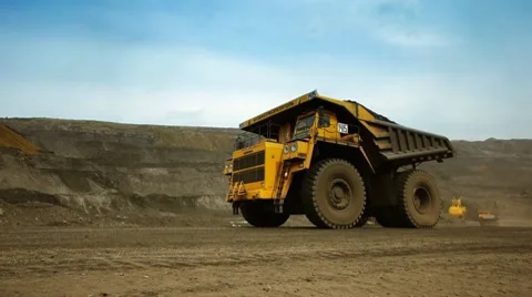 Mining dump truck 006 動画素材 8298783