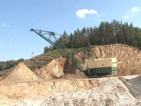 Mining excavator Stock Footage 98232523