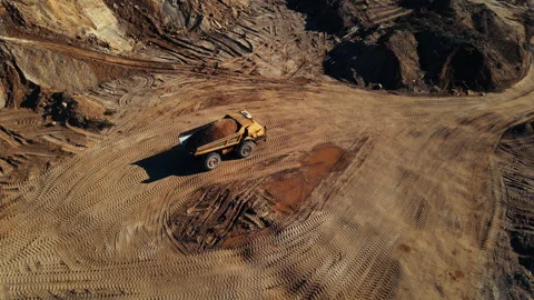 Mining truck transported sand from the open pit. 動画素材 156625338
