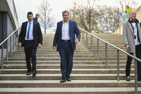  Ministerpräsident Dr. Markus Söder (MdL, CSU), Disney 100, Premiere, Auss. Stock Photos