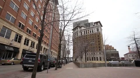 Minneapolis BRoll- Park Square pan Video stock 40385338