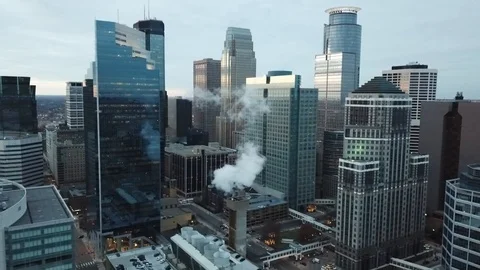 Minneapolis Skyline Close Up Video stock 111830624