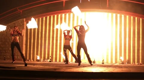 Minsk, Belarus - september 29: fire show Stockbeeldmateriaal 45134779