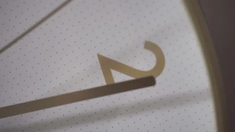 The minute hand points to the number 2, the second hand goes past. Stock Footage 162656920