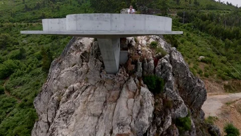 Miradouro do Zebro: A Perched Perspective 库存影片 311004482