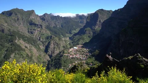 Miradouro Eira do Serrao on a summer morning, Madeira island, Portugal. 库存影片 301394804