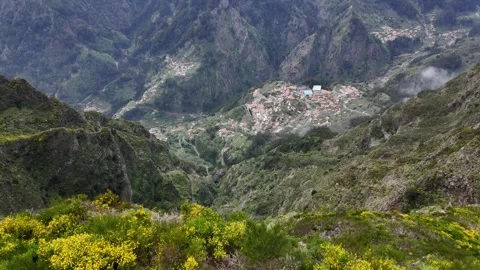 Miradouro Eira do Serrao on a summer morning, Madeira island, Portugal. 库存影片 301394818