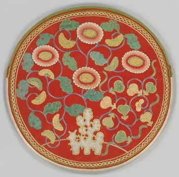 Mirror Case with Pattern of Rock, Chrysanthemums, and Pomegranates China Gl.. 스톡 사진