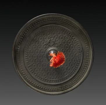 Mirror with Pair of Birds on Tortoiseshell Pattern, 1392-1573. Japan, Murom.. 스톡 사진