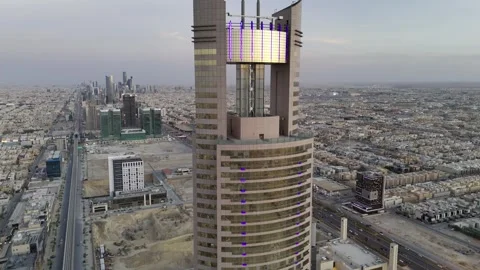 Mirror skyscraper with open aria in the middle Saudi Arabia Riyadh Видео 285328187