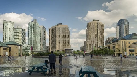 Mississauga Celebration Square Vídeos de archivo 88741752