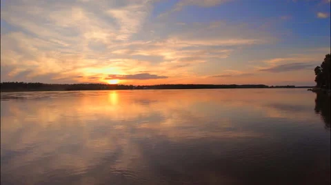 Mississippi River - Log1 - Sunset Stock Footage