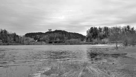 The Mississippi River in spring Stock Footage 274367827