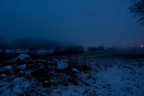 Mist and distant lights Stockfoto's