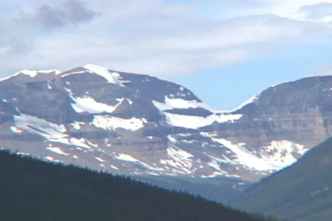 Mistaya Valley pull out Stock Footage 139059