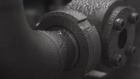 Misted condensate pipes Vidéo 106596708