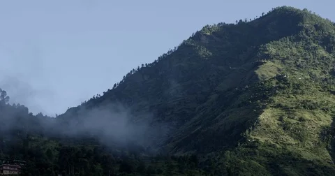 Misty Mountains Video stock 82884541