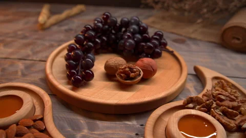 Mix of nuts in a bowl Stock Footage 258827184