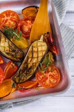 Mixed baked vegetables Foto stock