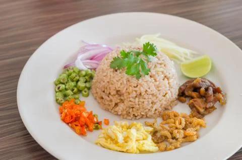 Mixed cooked rice with shrimp paste sauce 스톡 사진