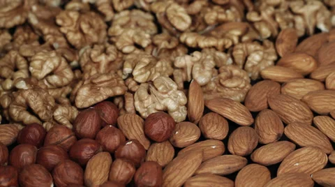 Mixed Nuts turning close up Vídeo Stock 33731955