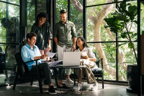 Mixed team of software engineers brainstorming ideas. Diverse app developer.. Stockfoto's