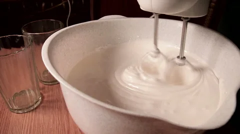 Mixer knoks egg whites Stock Footage 61535529