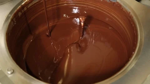 Mixer for liquid chocolate. Stock Footage 133635304