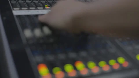 Mixing board Vídeos de archivo 34433255